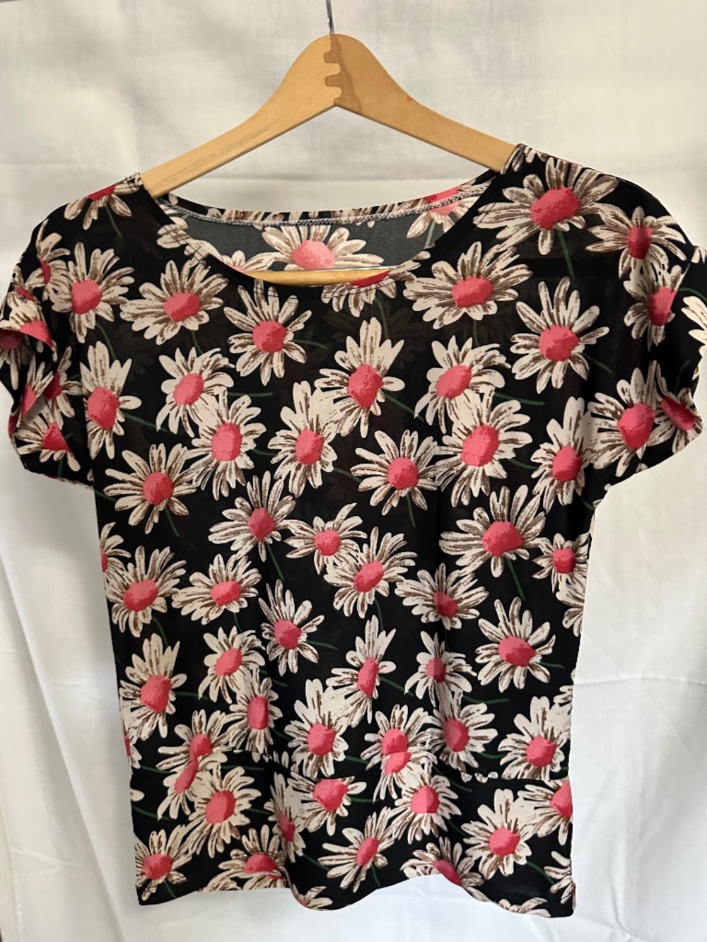 Black Daisy Floral Blouse Short Sleeve | Sheer Lightweight Top